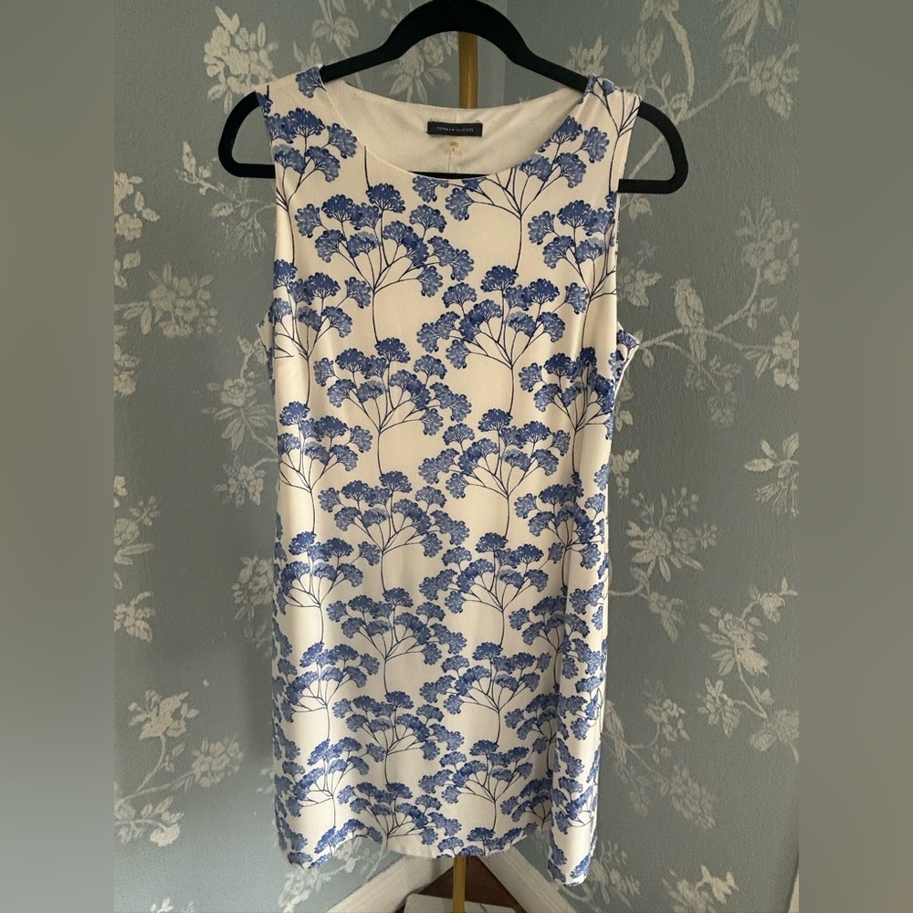 Tommy Hilfiger Floral Shift Dress Size 8 Classic Preppy